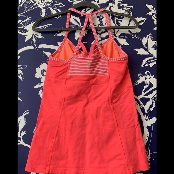 Athleta Coral tank Size S - Picture 5 of 6